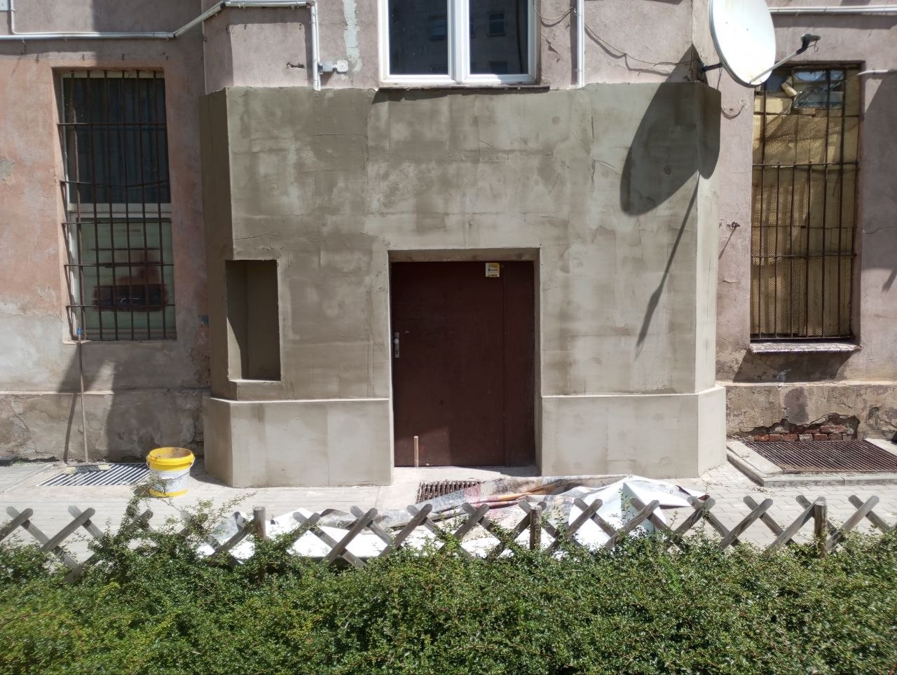 Elewacja kamienicy — Wrocław